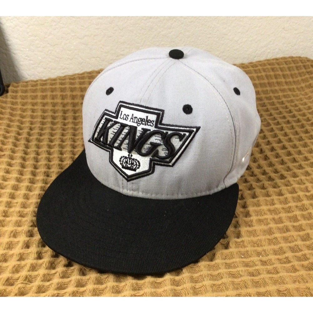 Vintage Hockey New Era Hat Cap NHL LA Los Angeles Kings Sz 7 Snapback Black